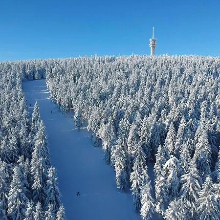 Luzice ياخيموف